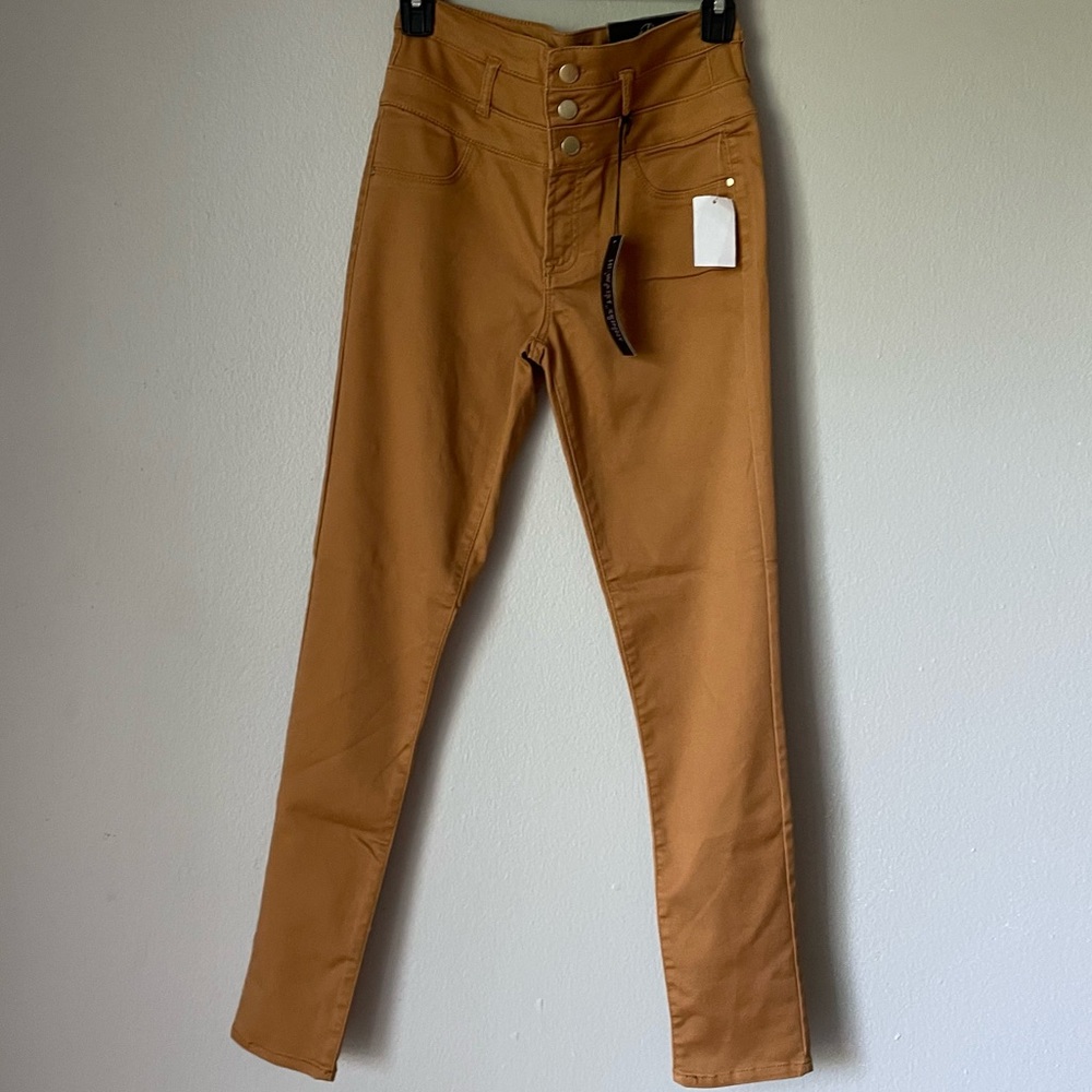 BNWT Charlotte Russe Skinny Jeans